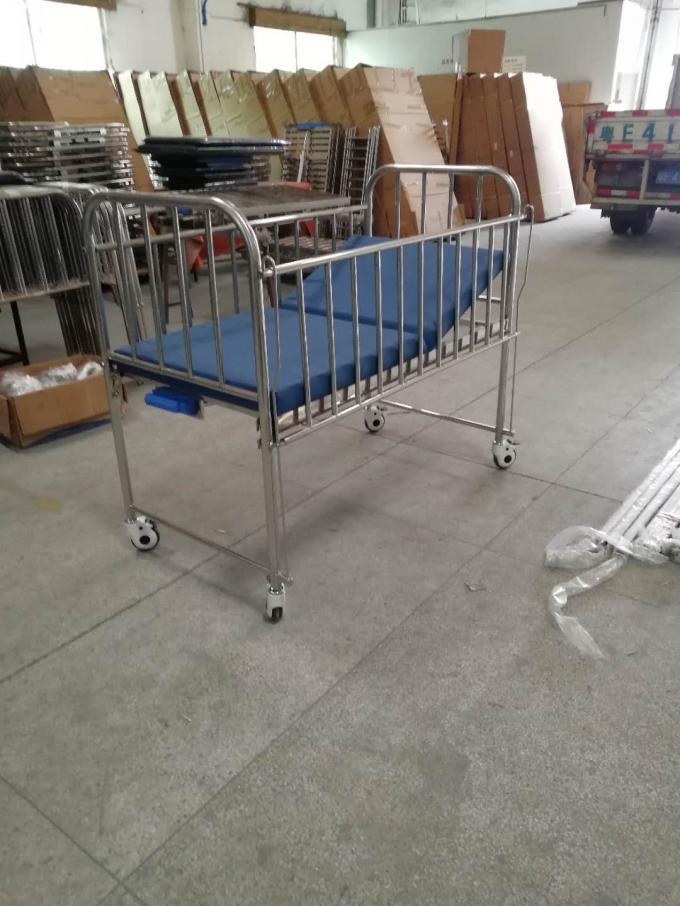Paslanmaz Çelik Malzeme Bebek Hastane Yatağı Medikal 1