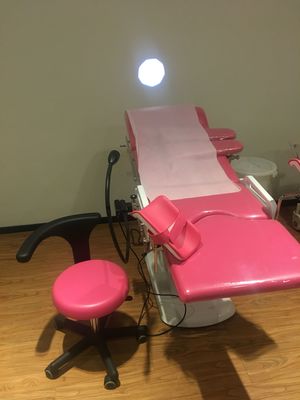 satın al Hamile Elektrikli Jinekoloji Muayene Masası Doğum Yatağı Çevrimiçi üretim