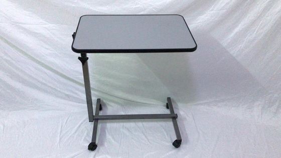 Hasta Yatağı Hastaları 700mmx1010mm Tekerlekli Hastane Yatağı Tepsisi Masası