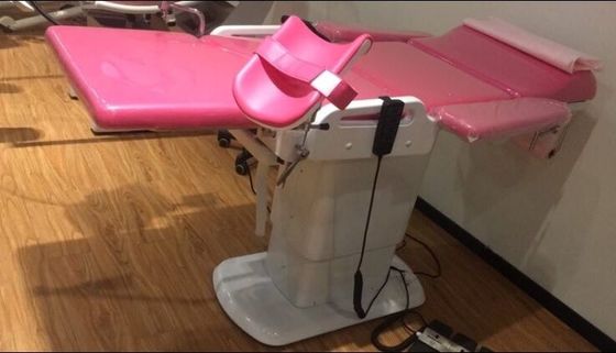 Hastane Pembe Elektrikli Gynaec Muayene Masası Obstetrik masa Lambalı Teslimat Yatağı
