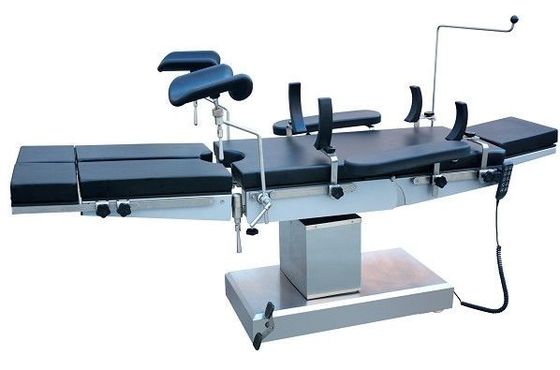 Hastanelerde Cerrahi Operasyonlar AC220V Elektrikli Ameliyat Masası
