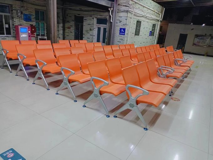 Çelik çerçeveli yatıştırılmış hastane bekleme odası sandalyesi 0